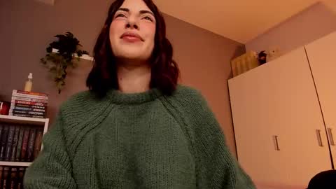 Snapshot of baeblossom chatting on December 2025 04:12:02 PM Blossom online show from December 2025 04:12:02 PM