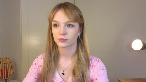 Kate online show from April 2026 04:04:01 PM