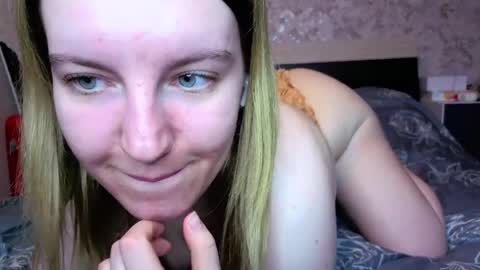 holly online show from March 2026 03:35:02 PM