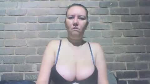 Snapshot of baielekker81578 chatting on April 2026 07:02:02 AM Chaterlain online show from April 2026 07:02:02 AM