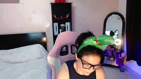 sandra online show from December 2024 11:34:01 PM