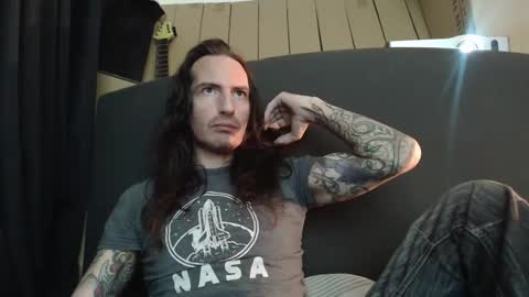 Bailey online show from February 2025 07:21:01 PM