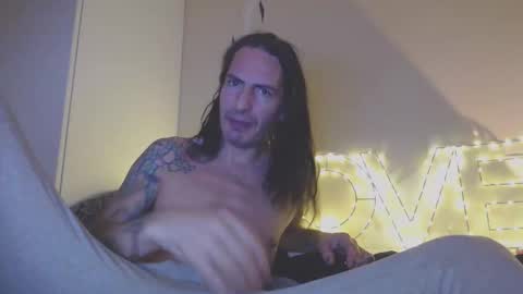 Bailey online show from March 2026 12:02:01 AM