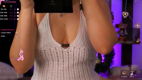 Bailey online show from December 2025 04:40:01 AM