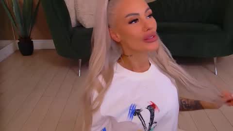 bailey_rush online show from March 2026 07:02:02 PM