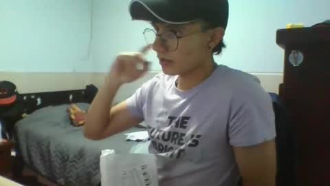 Snapshot of bal3n chatting on January 2025 09:07:01 PM Bal3n online show from January 2025 09:07:01 PM