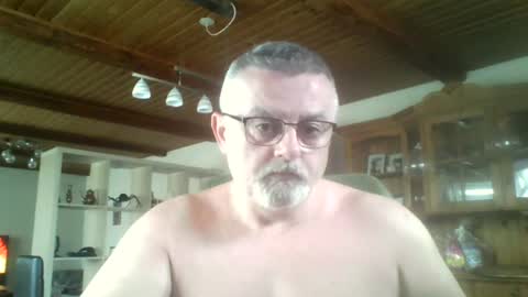 Oldgrumpy12 online show from June 2026 10:32:01 AM