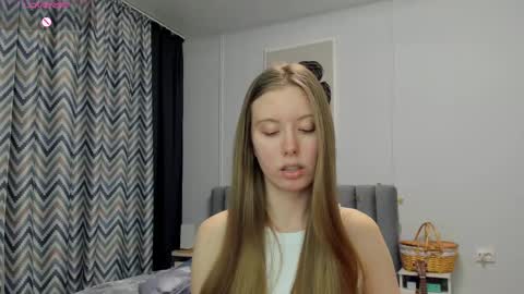 Kira online show from March 2025 01:31:02 AM