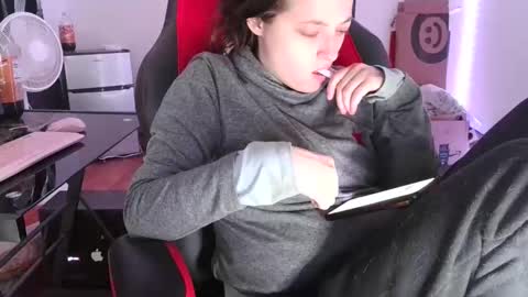 Snapshot of bambiboo8113 chatting on February 2025 01:20:01 AM bambiboo8113 online show from February 2025 01:20:01 AM