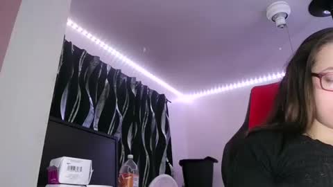 Snapshot of bambiboo8113 chatting on March 2025 06:12:02 AM bambiboo8113 online show from March 2025 06:12:02 AM