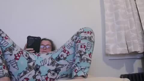 Snapshot of bambiboo8113 chatting on October 2025 07:29:01 AM bambiboo8113 online show from October 2025 07:29:01 AM