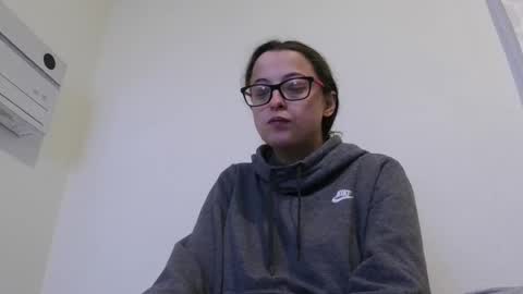 Snapshot of bambiboo8113 chatting on October 2025 09:28:01 AM bambiboo8113 online show from October 2025 09:28:01 AM