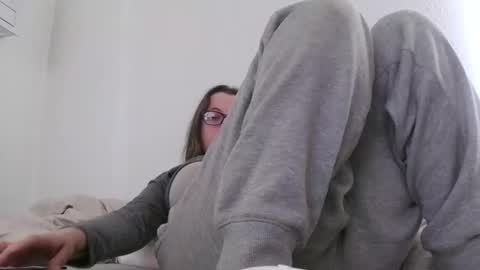 Snapshot of bambiboo8113 chatting on November 2025 07:46:01 PM bambiboo8113 online show from November 2025 07:46:01 PM