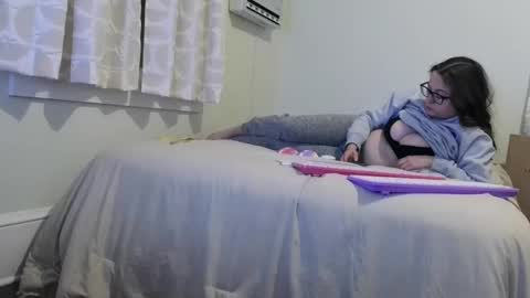 Snapshot of bambiboo8113 chatting on November 2025 01:44:01 AM bambiboo8113 online show from November 2025 01:44:01 AM