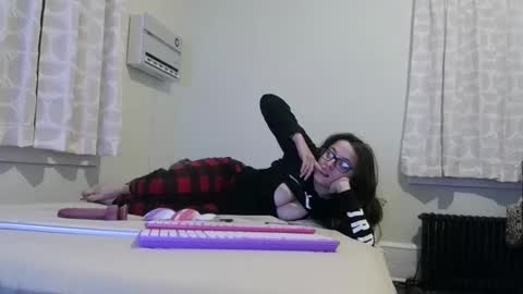 Snapshot of bambiboo8113 chatting on November 2025 10:46:01 PM bambiboo8113 online show from November 2025 10:46:01 PM