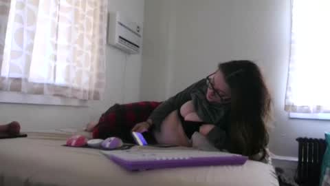 Snapshot of bambiboo8113 chatting on December 2025 07:45:02 PM bambiboo8113 online show from December 2025 07:45:02 PM