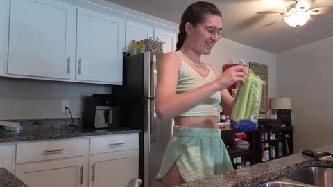 bambifarrina online show from January 2026 08:02:02 PM