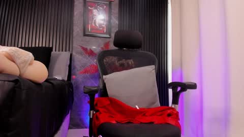 Bambi online show from December 2024 02:42:02 PM