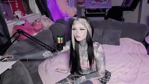 Snapshot of bambitatted chatting on April 2026 12:19:01 AM bambitatted online show from April 2026 12:19:01 AM