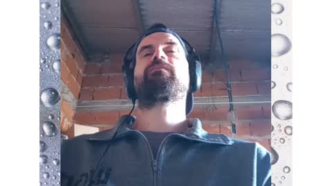 Ezequiel online show from January 2025 08:43:01 PM