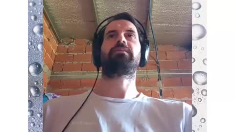 Ezequiel online show from February 2025 04:44:01 PM