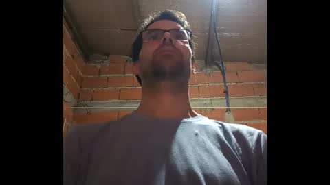 Ezequiel online show from December 2025 01:33:01 AM