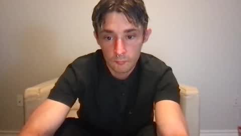 Snapshot of bananacurvesleft chatting on May 2026 07:03:01 AM bananacurvesleft online show from May 2026 07:03:01 AM