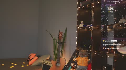 Snapshot of bananya_kitty chatting on December 2024 08:12:02 PM Ellen and online show from December 2024 08:12:02 PM