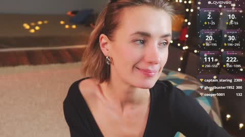 Snapshot of bananya_kitty chatting on December 2024 08:08:02 AM Ellen and online show from December 2024 08:08:02 AM