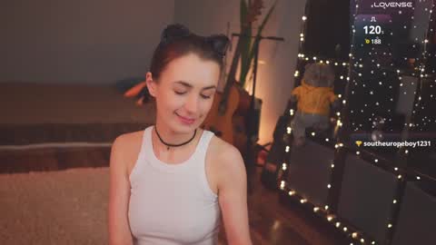 Snapshot of bananya_kitty chatting on February 2025 04:58:02 PM Ellen and online show from February 2025 04:58:02 PM