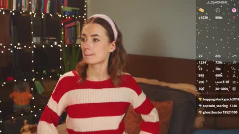 Snapshot of bananya_kitty chatting on December 2025 08:26:02 PM Ellen and online show from December 2025 08:26:02 PM