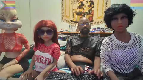 Snapshot of bandohusbando chatting on April 2026 03:46:01 AM Bando Husbando online show from April 2026 03:46:01 AM