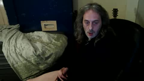 Snapshot of bangintoleather chatting on March 2026 03:00:02 AM bangintoleather online show from March 2026 03:00:02 AM