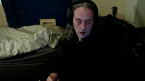 Snapshot of bangintoleather chatting on March 2026 03:12:01 AM bangintoleather online show from March 2026 03:12:01 AM