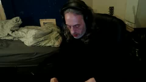 Snapshot of bangintoleather chatting on April 2026 02:25:02 AM bangintoleather online show from April 2026 02:25:02 AM