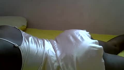 Snapshot of bantubaby chatting on February 2026 06:39:02 AM bantubaby online show from February 2026 06:39:02 AM