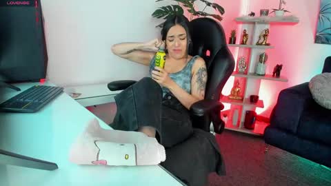 Gabi  online show from September 2025 07:47:02 PM