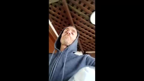 Snapshot of barakovaarslan chatting on April 2026 12:17:01 PM barakovaarslan online show from April 2026 12:17:01 PM