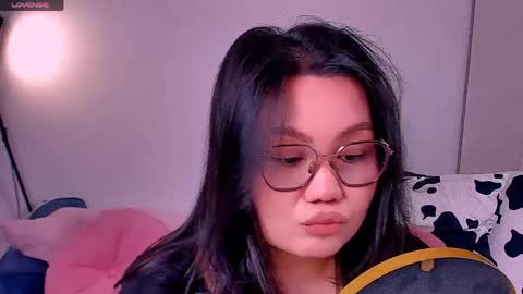 Snapshot of barbara_bb chatting on April 2026 10:15:01 AM Barbie Kim online show from April 2026 10:15:01 AM