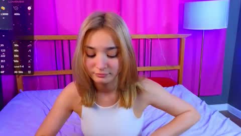 Snapshot of barbarafinch chatting on March 2026 06:17:02 AM Barbara online show from March 2026 06:17:02 AM