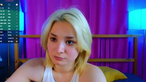 Snapshot of barbarafinch chatting on May 2026 07:35:01 AM Barbara online show from May 2026 07:35:01 AM