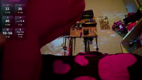 Snapshot of barbaraviciosa chatting on November 2025 08:25:02 AM barbaraviciosa online show from November 2025 08:25:02 AM