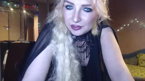 Snapshot of barbarissssska chatting on March 2026 11:44:01 PM Victoria online show from March 2026 11:44:01 PM