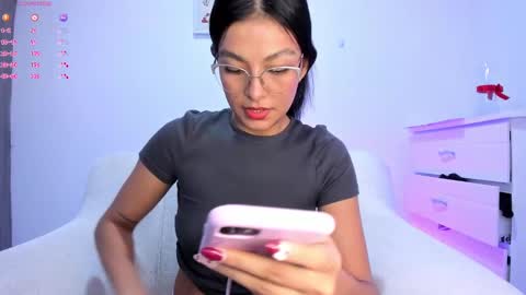 Snapshot of barbie_brunette3 chatting on February 2025 04:48:02 AM  independet model online show from February 2025 04:48:02 AM