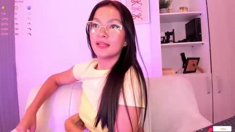 Snapshot of barbie_brunette3 chatting on October 2025 03:17:02 AM  independet model online show from October 2025 03:17:02 AM