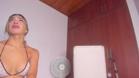 barbie_ds online show from September 2025 02:11:02 PM