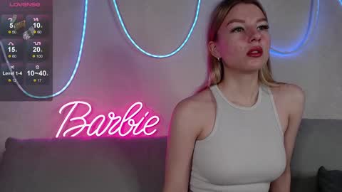 barbie_emi online show from February 2025 01:19:02 AM