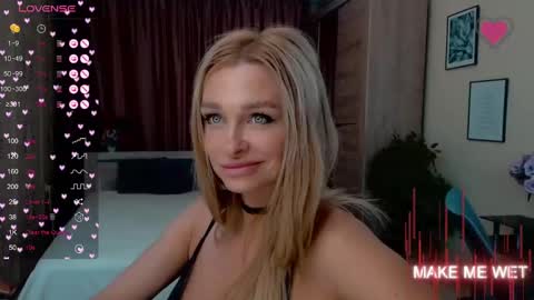 Snapshot of barbie_kiss1 chatting on January 2025 07:08:02 AM barbie online show from January 2025 07:08:02 AM