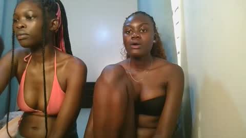 Snapshot of barbie_queen2 chatting on October 2025 09:53:02 AM queen online show from October 2025 09:53:02 AM