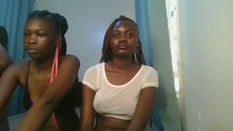 Snapshot of barbie_queen2 chatting on November 2025 08:58:01 AM queen online show from November 2025 08:58:01 AM